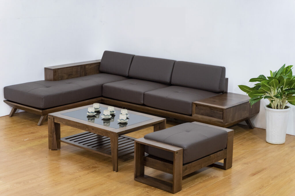 Mẫu ghế sofa gỗ lim 2