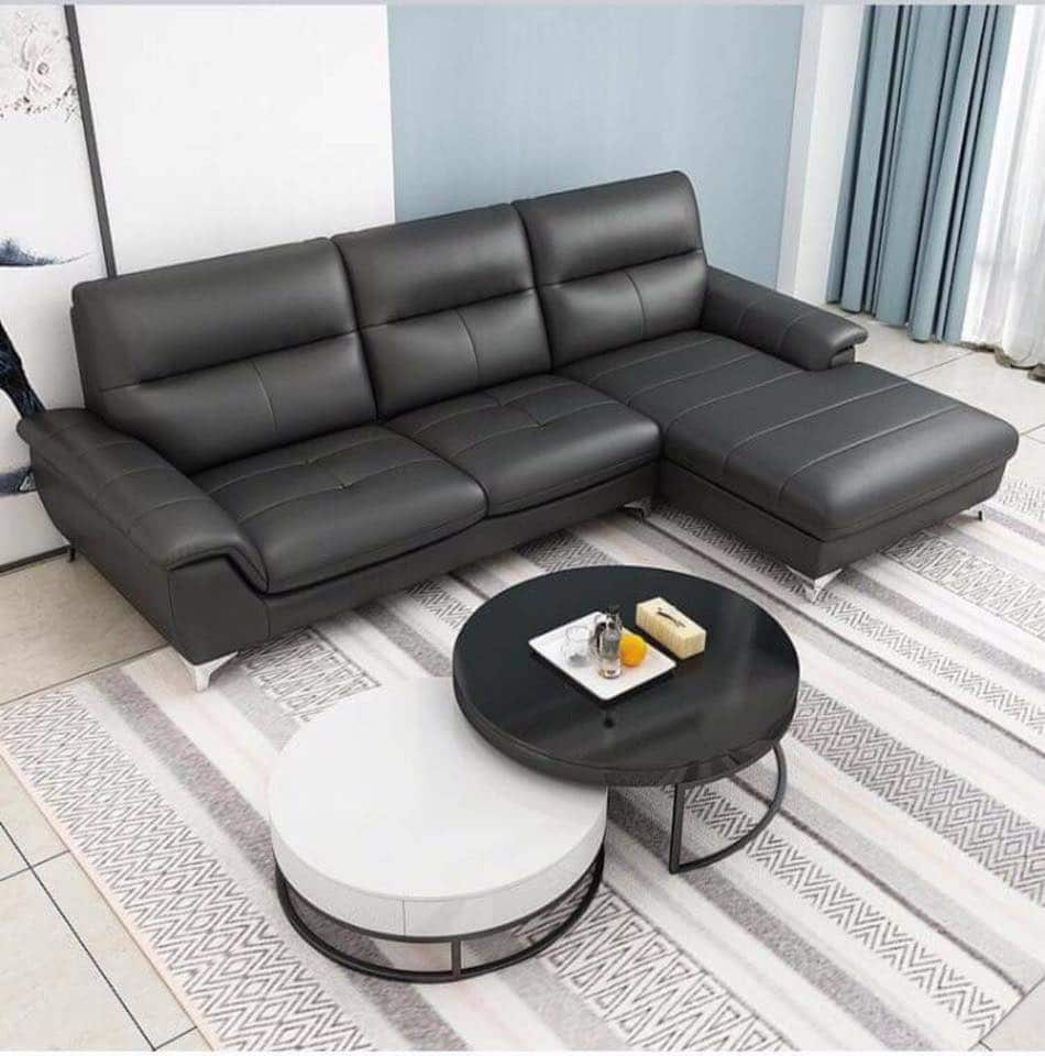 sofa đen hiện đại